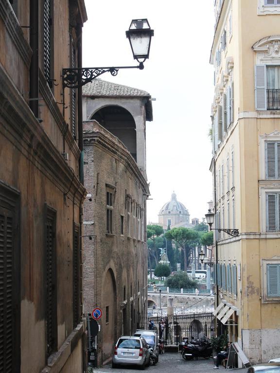 Hella Ibernesi 23 Fori Imperiali Inn, New Gestion! Rom Rum bild